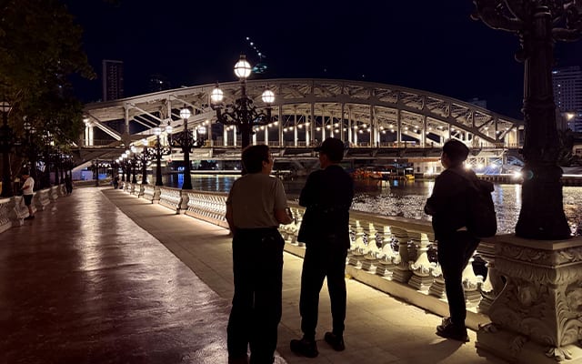 Men at Pasig River Esplanade Phase 4